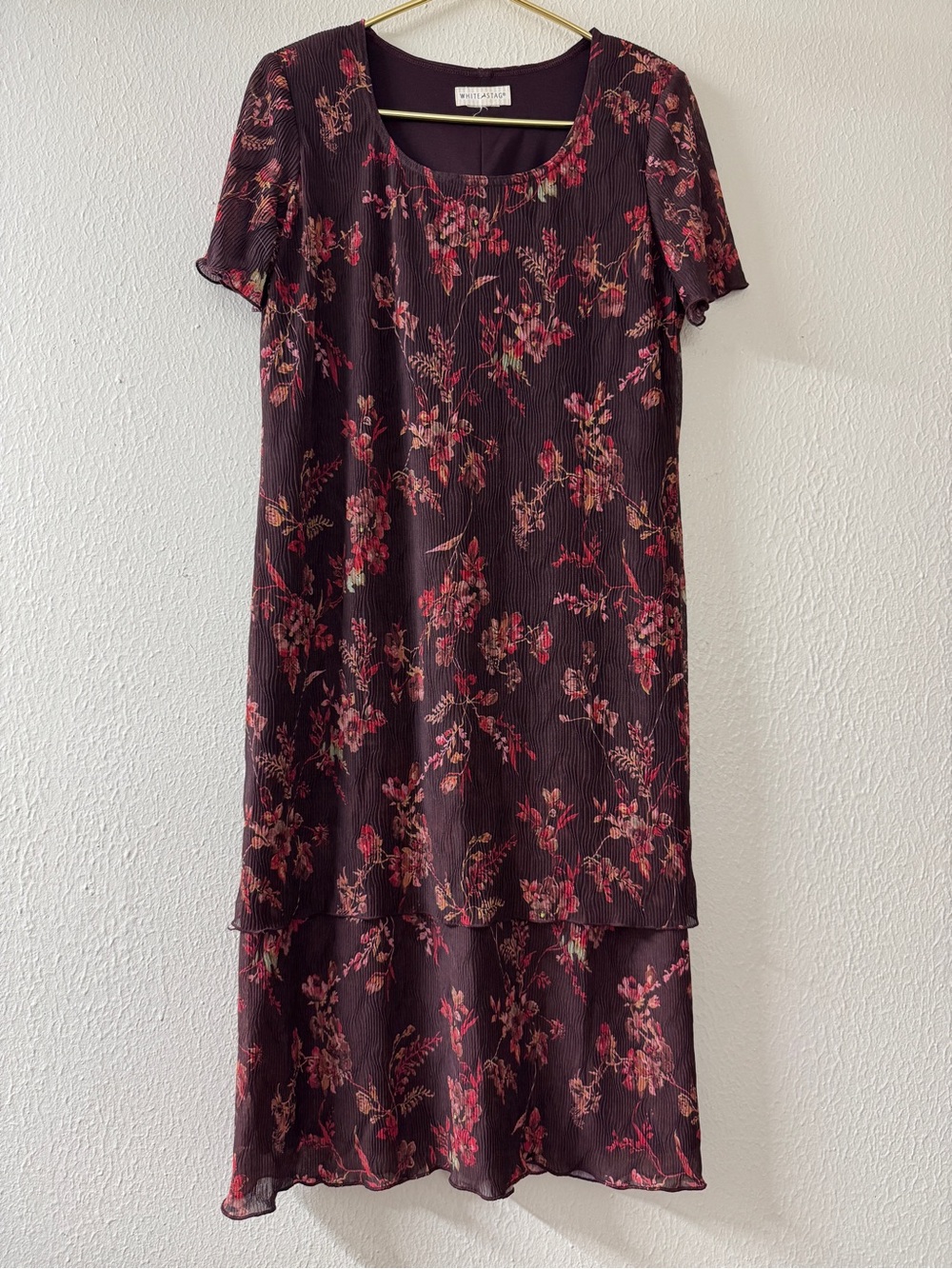 VINTAGE WHITE STAG WINE RED STRETCH DRESS MIDI TEXTURED SHORT SLEEVE